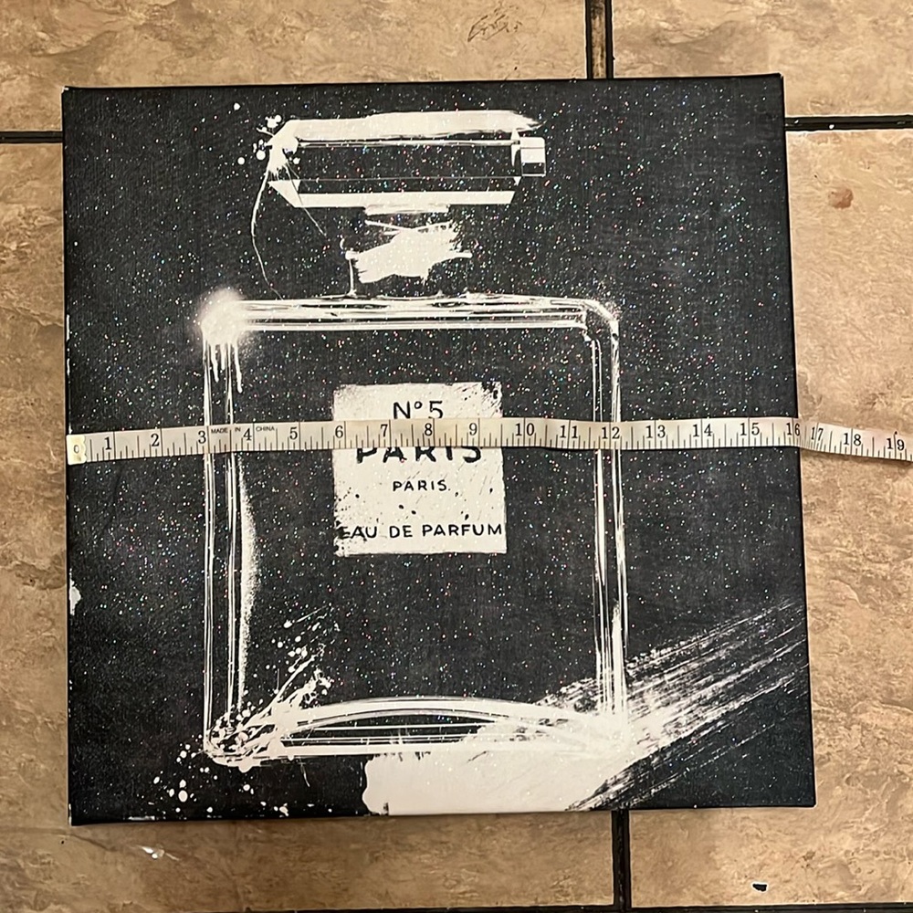 Chanel No. 5 Eau de Parfum Canvas Art - Picture 16 of 17